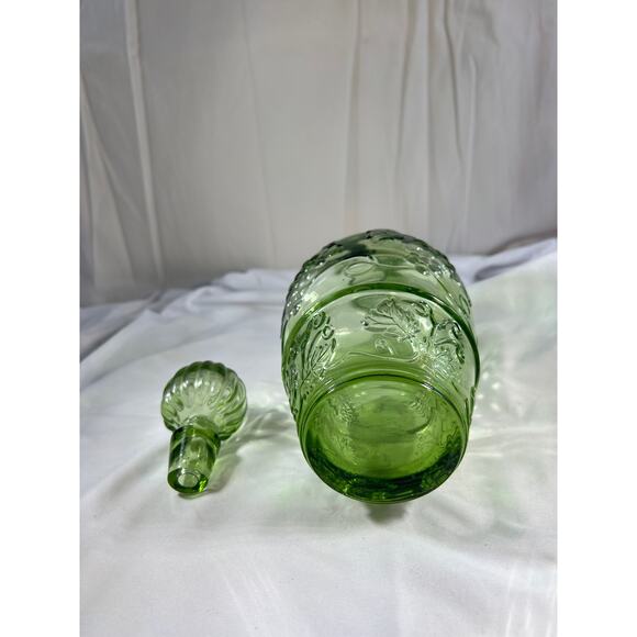 Light Green Glass Wine Bottle & Stopper MCM Vineyard Pattern Embossed Decanter - Picture 7 of 16
